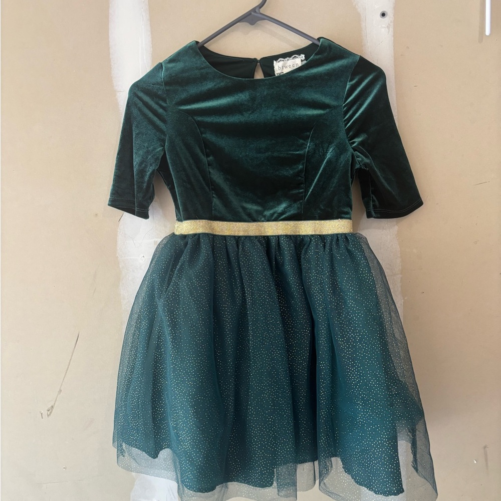 btween Green Velvet Kids Dance Costume